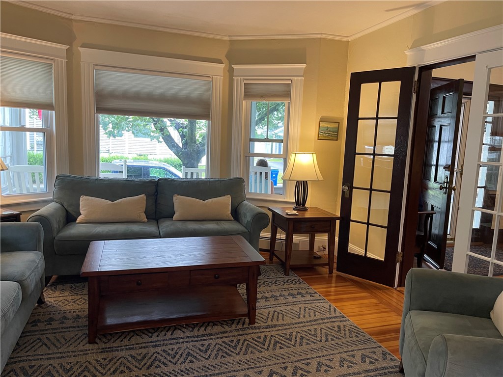 35 Annandale Road Newport, RI 02840 - Photo 10 of 28 Gallery Image 10