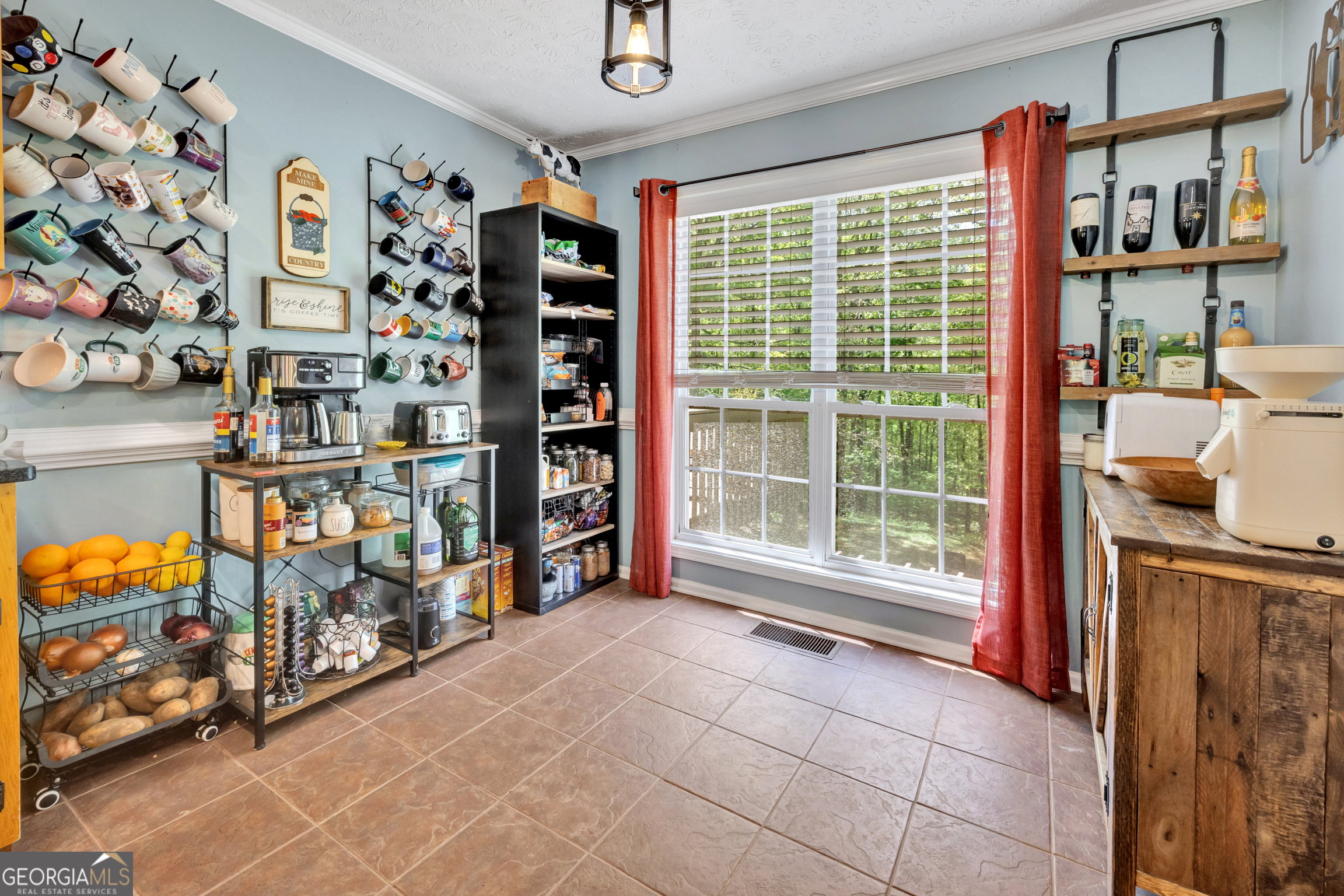 115 Crestview Lane Newborn, GA 30056 - Photo 19 of 53 a view of a storage & utility room