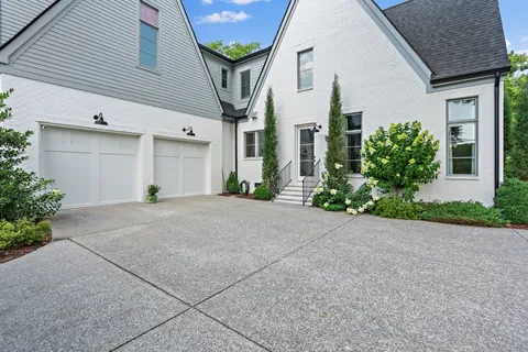 $4,650,000 | 2825 Sugar Tree Road, Nashville, TN 37215