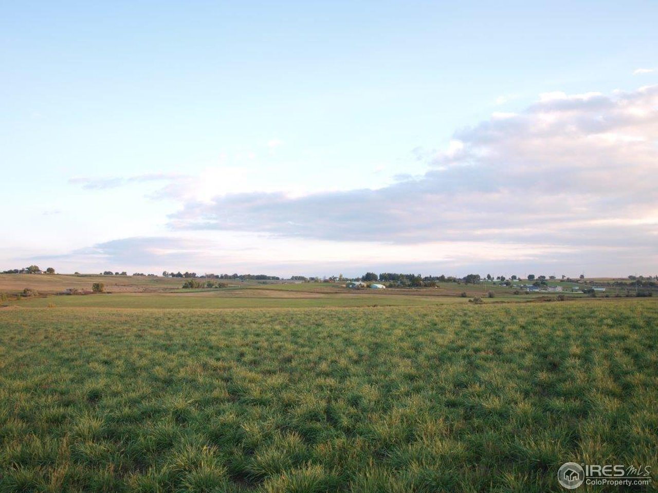 1270 Mill Creek Road Berthoud, CO 80513 - Photo 18 of 25 a view of an ocean and a city
