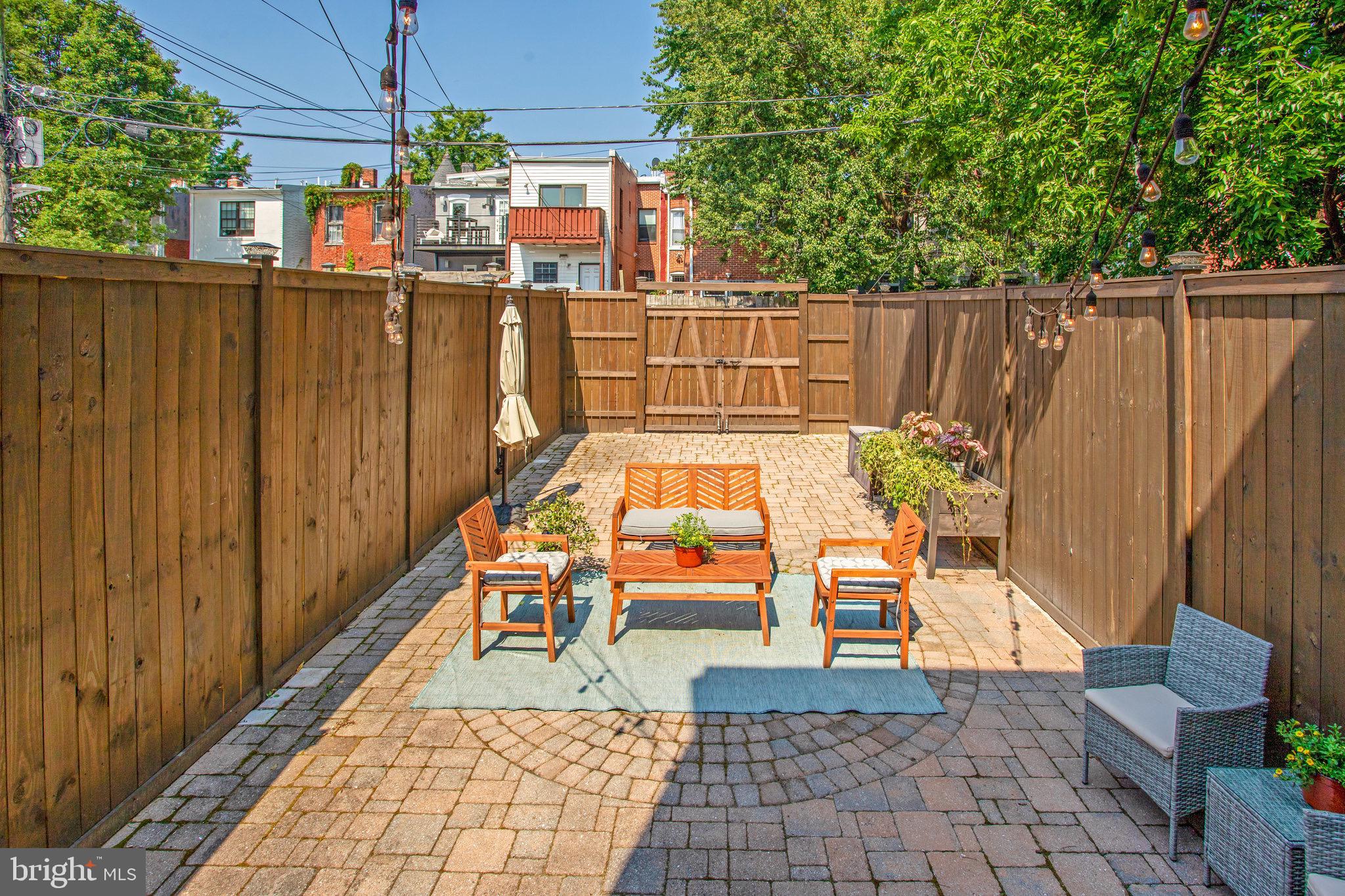 1630 6th Street Northwest Washington, DC 20001 - Photo 15 of 34 DEEP private patio plus multi-car PARKING. Yess!!