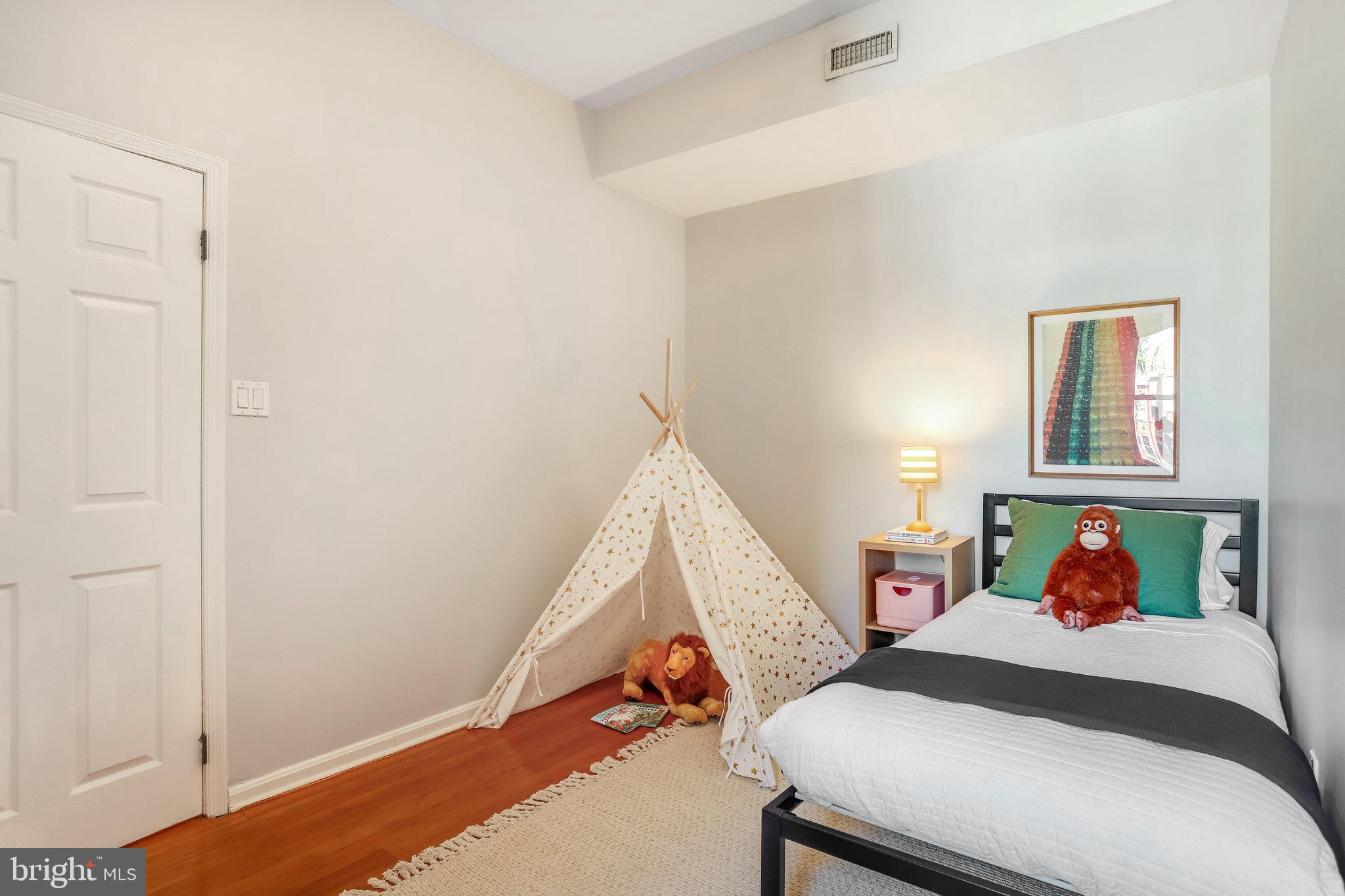 1630 6th Street Northwest Washington, DC 20001 - Photo 24 of 34 Spacious 2nd BR w/room to play and grow