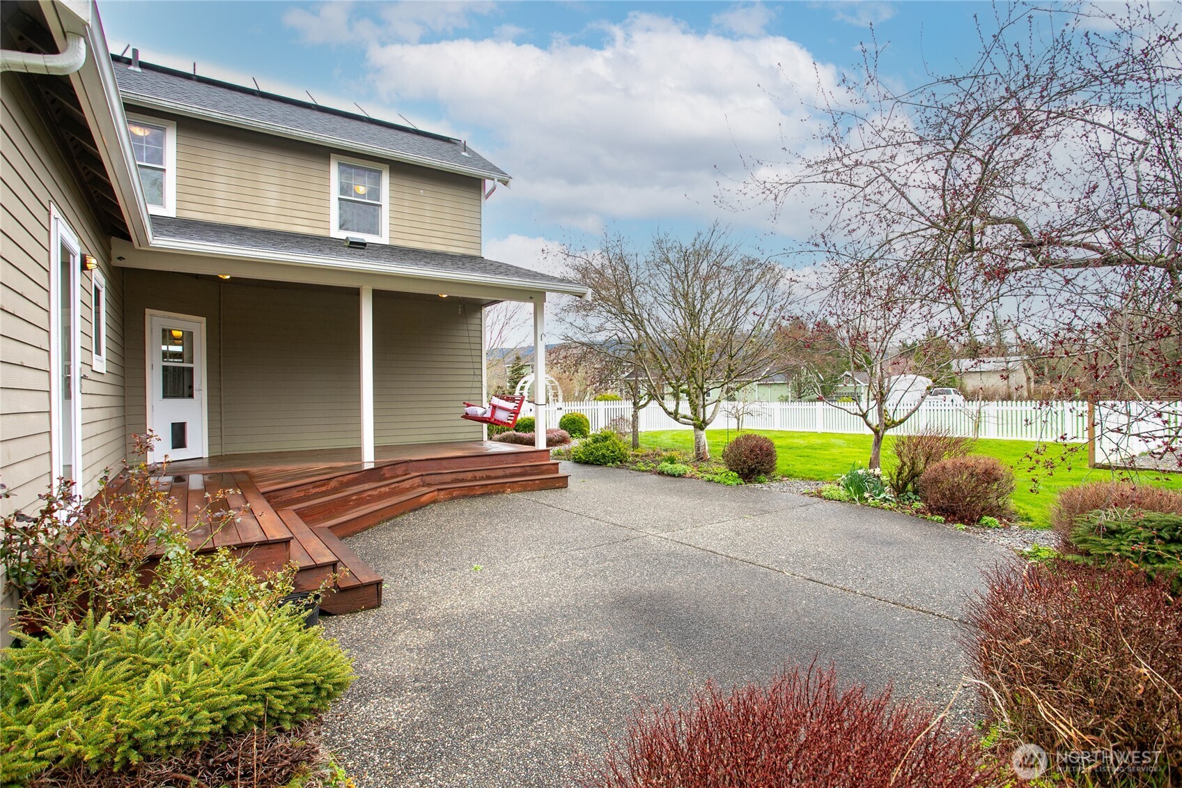2749 Murphy Place Bellingham, WA 98226 - Photo 4 of 38