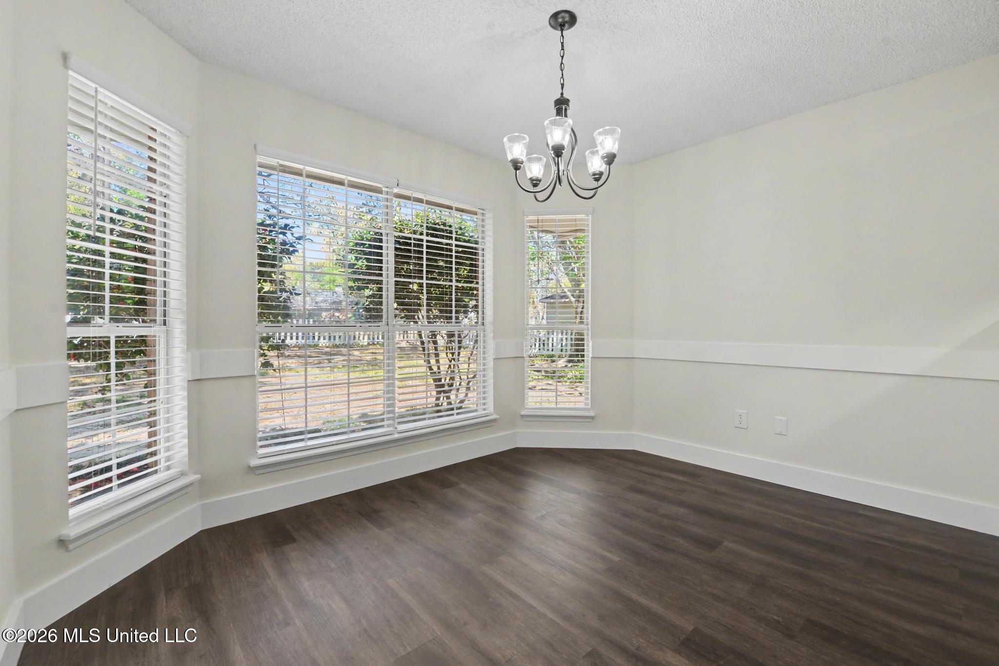 8826 Kipapa Way Diamondhead, MS 39525 - Photo 11 of 27 010