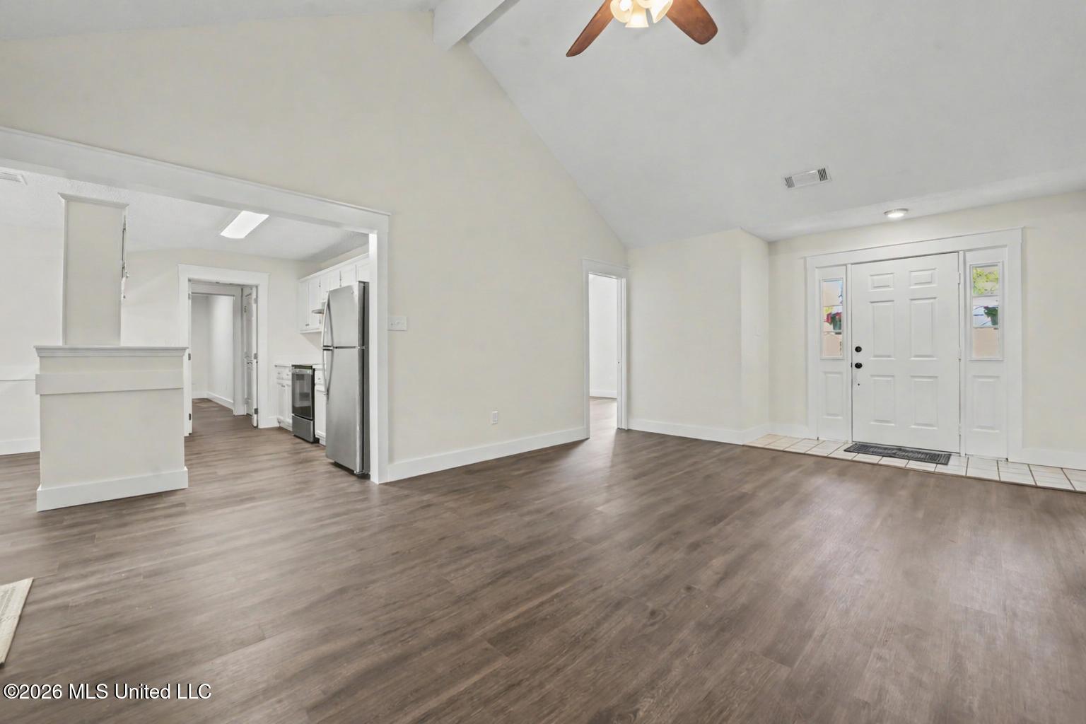 8826 Kipapa Way Diamondhead, MS 39525 - Photo 4 of 27 005