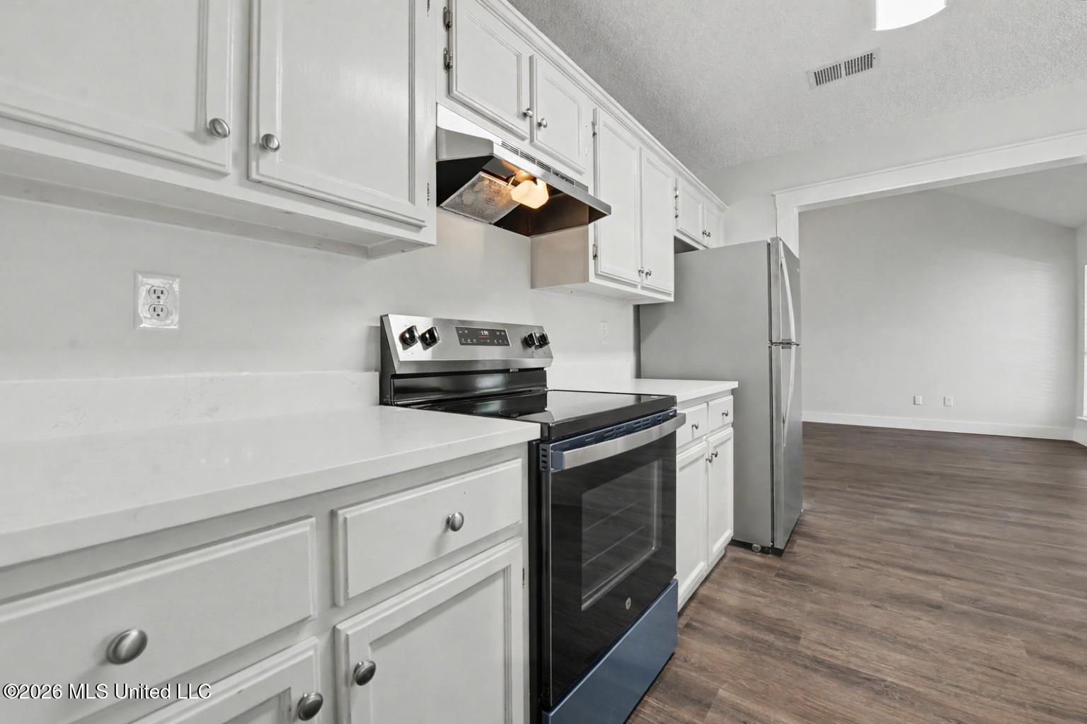 8826 Kipapa Way Diamondhead, MS 39525 - Photo 10 of 27 009