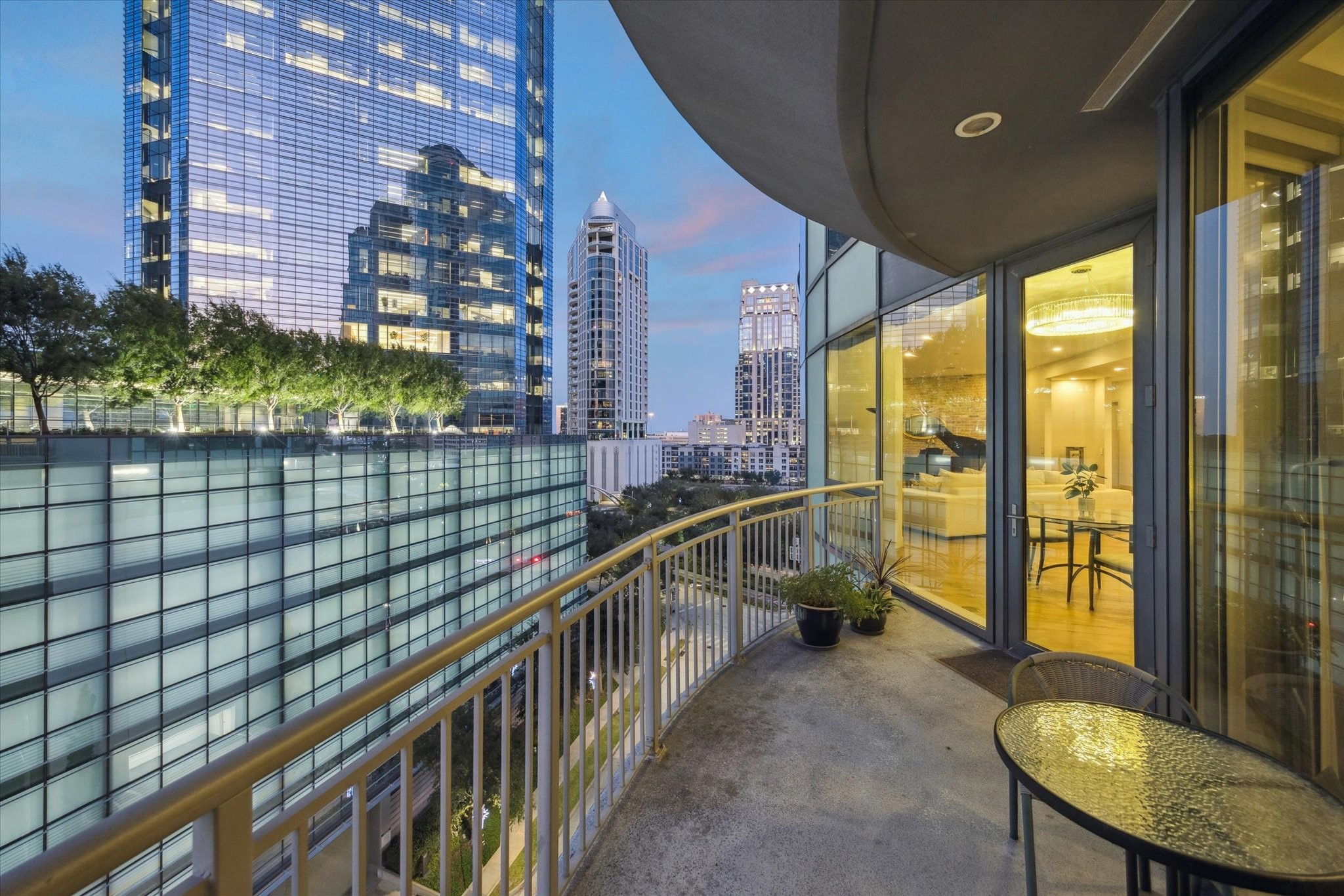1600 Post Oak Boulevard, Unit 802 Houston, TX 77056 - Photo 1 of 19 One of two balconies, this one off the Breakfast Room, that has space for outdoor furniture and beautiful sunset views.