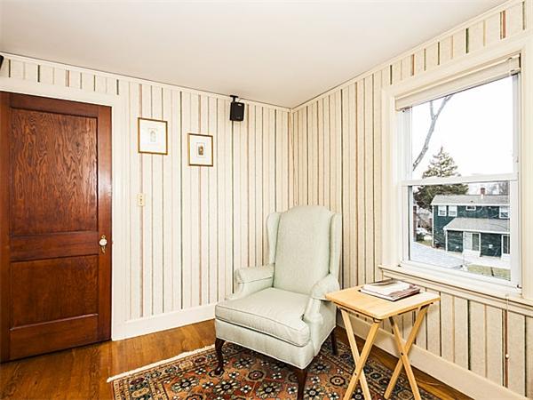 29 Thornton Road Waltham, MA 02453 - Photo 16 of 23