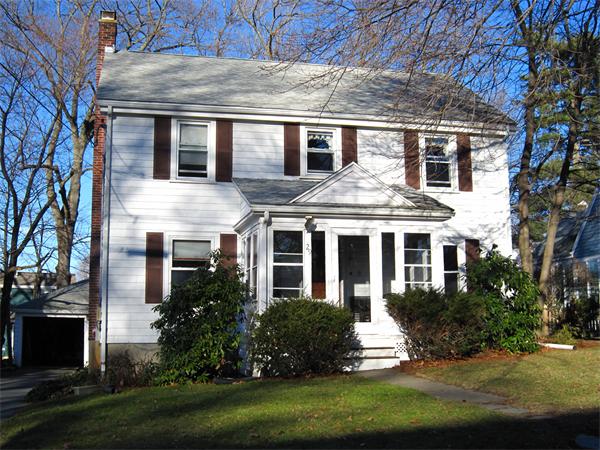 29 Thornton Road Waltham, MA 02453 - Photo 2 of 23