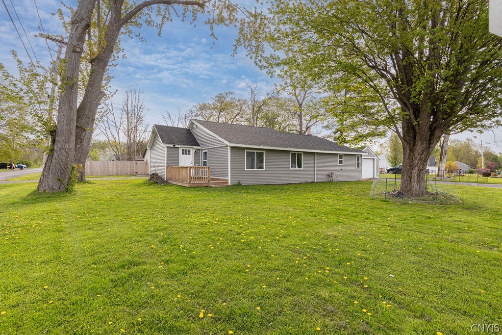 7482 Surbrook Road Lysander, NY 13027 - Photo 1 of 31