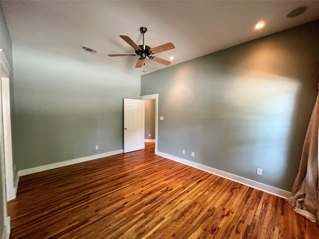 709 Roberts Street Denton, TX 76209 - Photo 12 of 35 Another angle of the main bedroom showing the generous size.