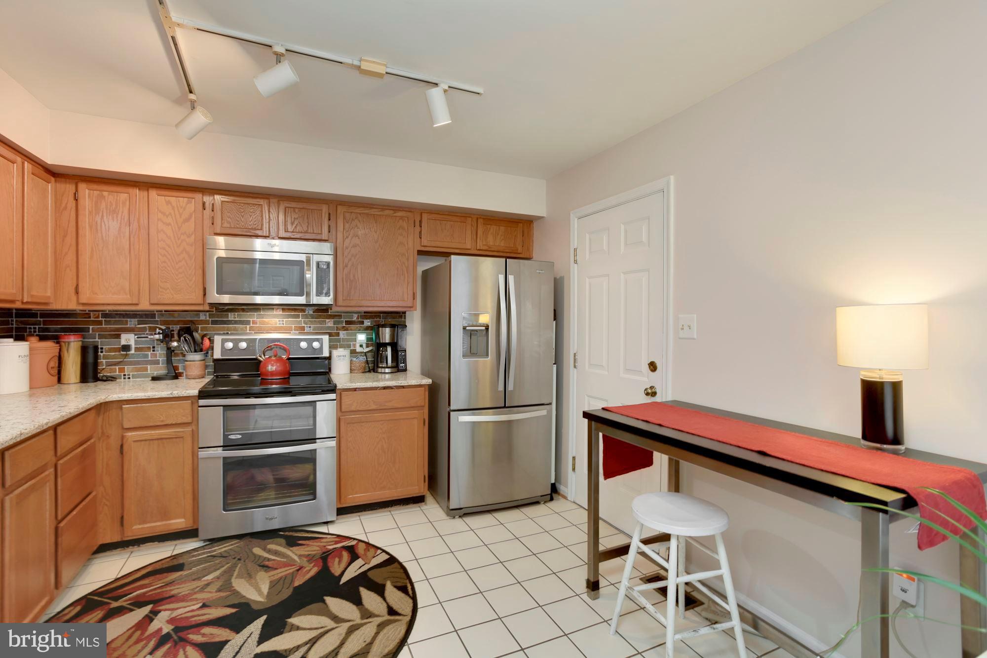12210 Apache Tears Circle Laurel, MD 20708 - Photo 3 of 35 Gallery Image 3