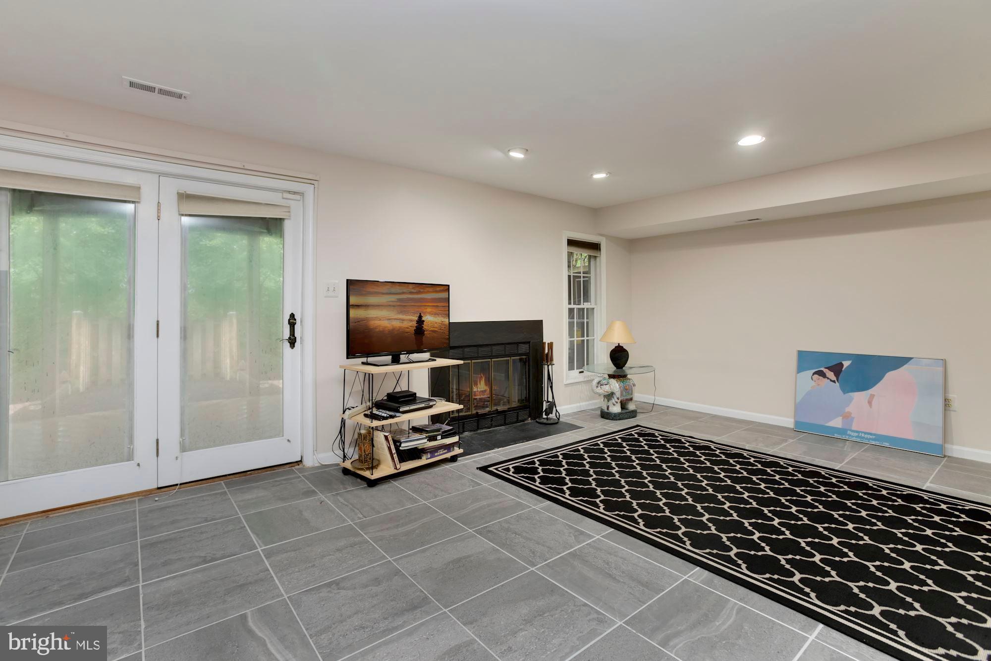 12210 Apache Tears Circle Laurel, MD 20708 - Photo 24 of 35 Gallery Image 24