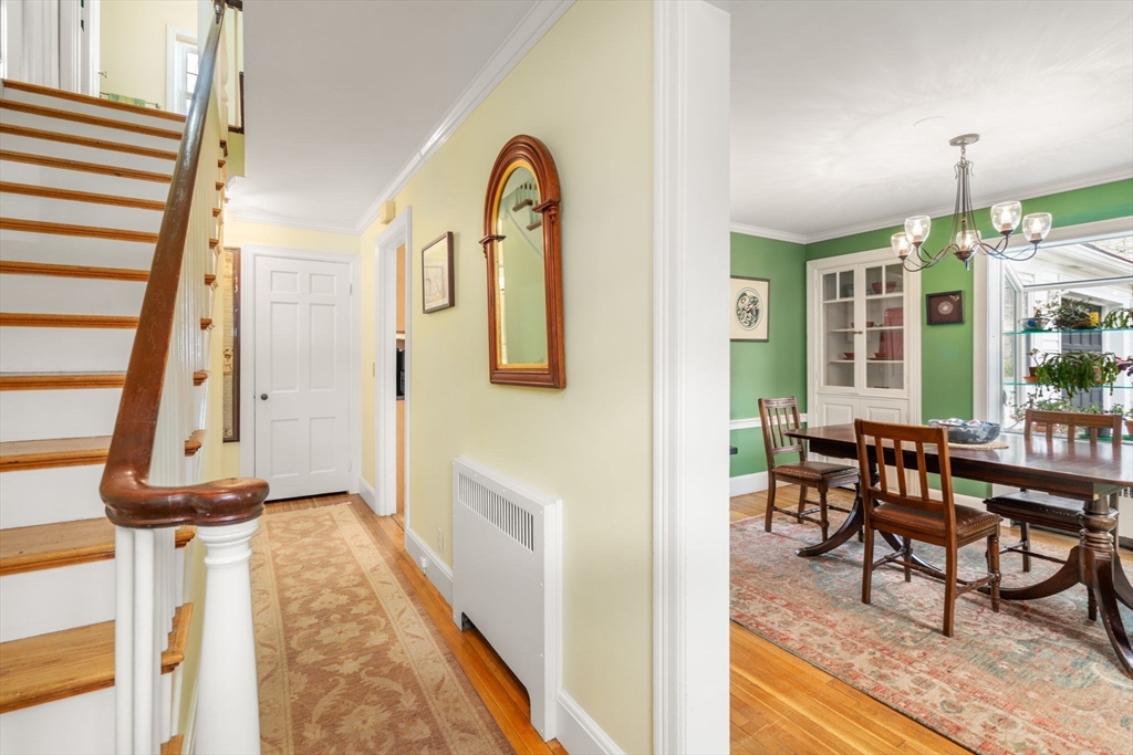 43 Palmer Road Newton, MA 02468 - Photo 2 of 38