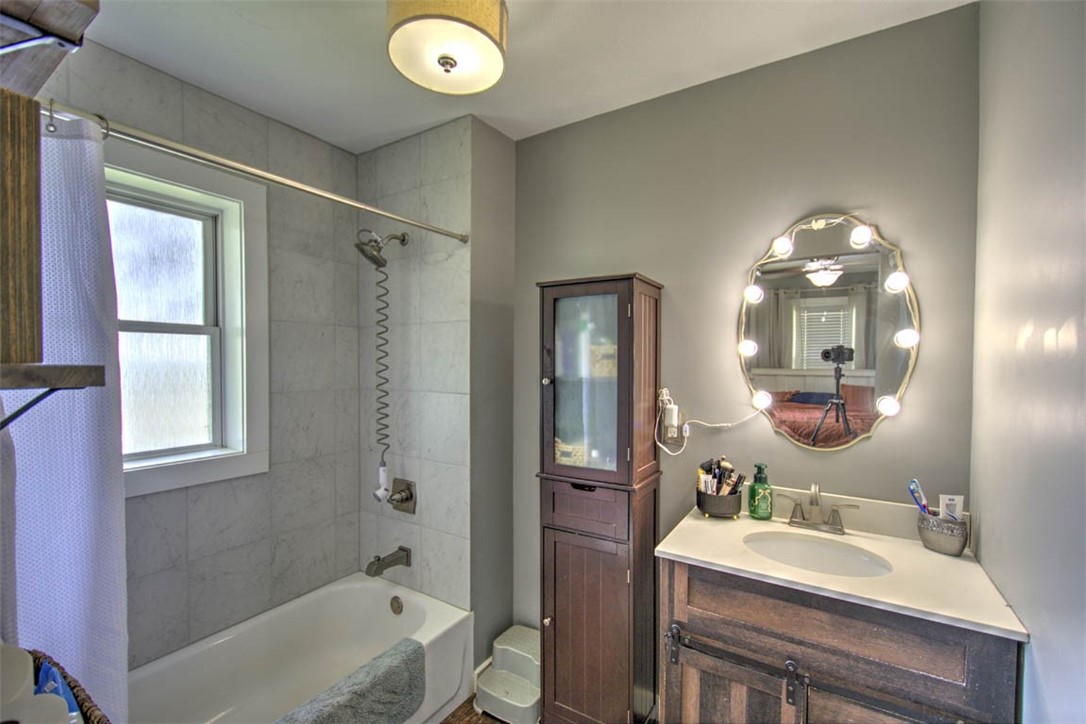 12970 Sawyer Road Maroa, IL 61756 - Photo 19 of 43 Gallery Image 19