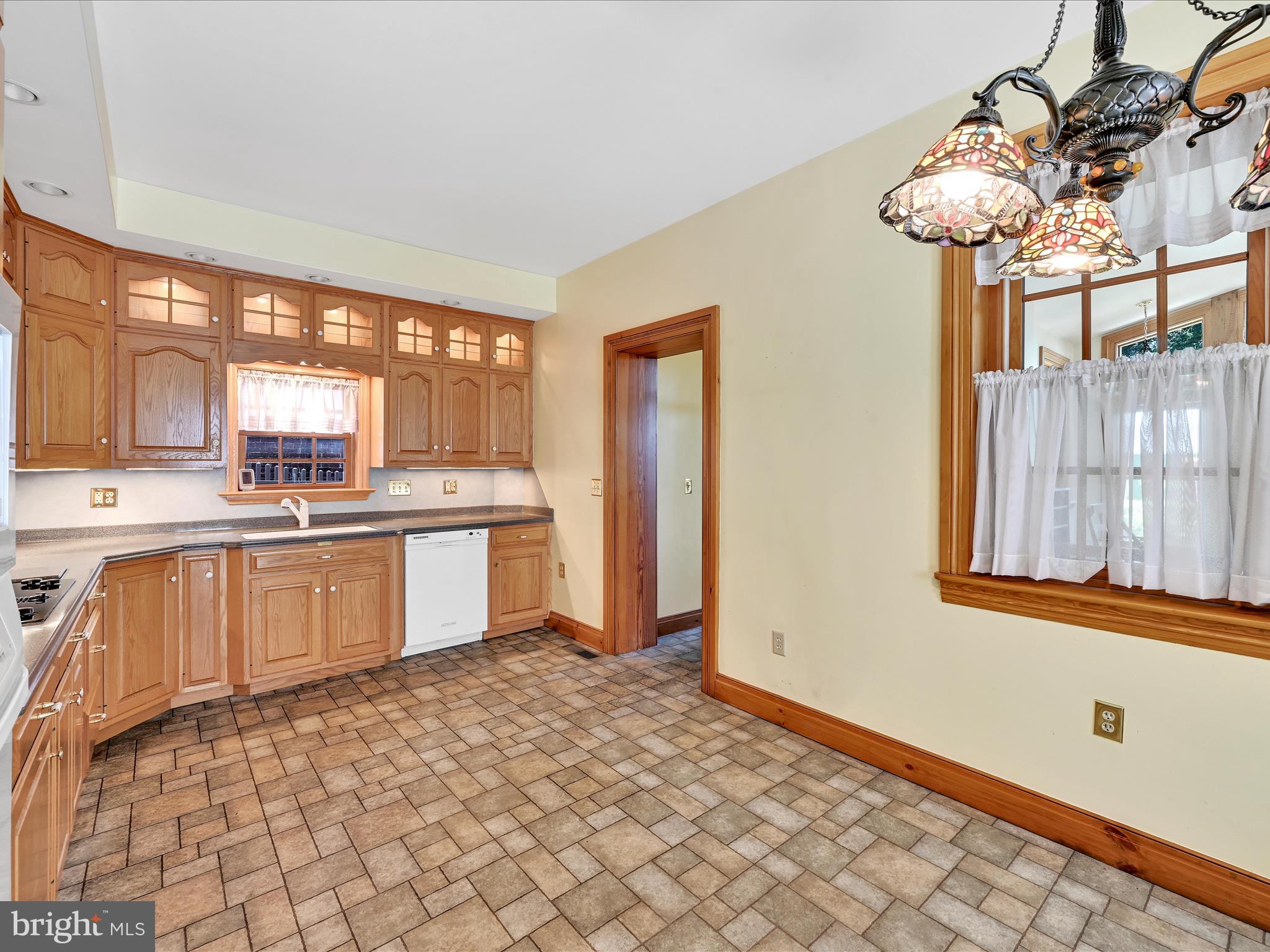 63 West Main Street Lebanon, PA 17042 - Photo 15 of 40 kitchen