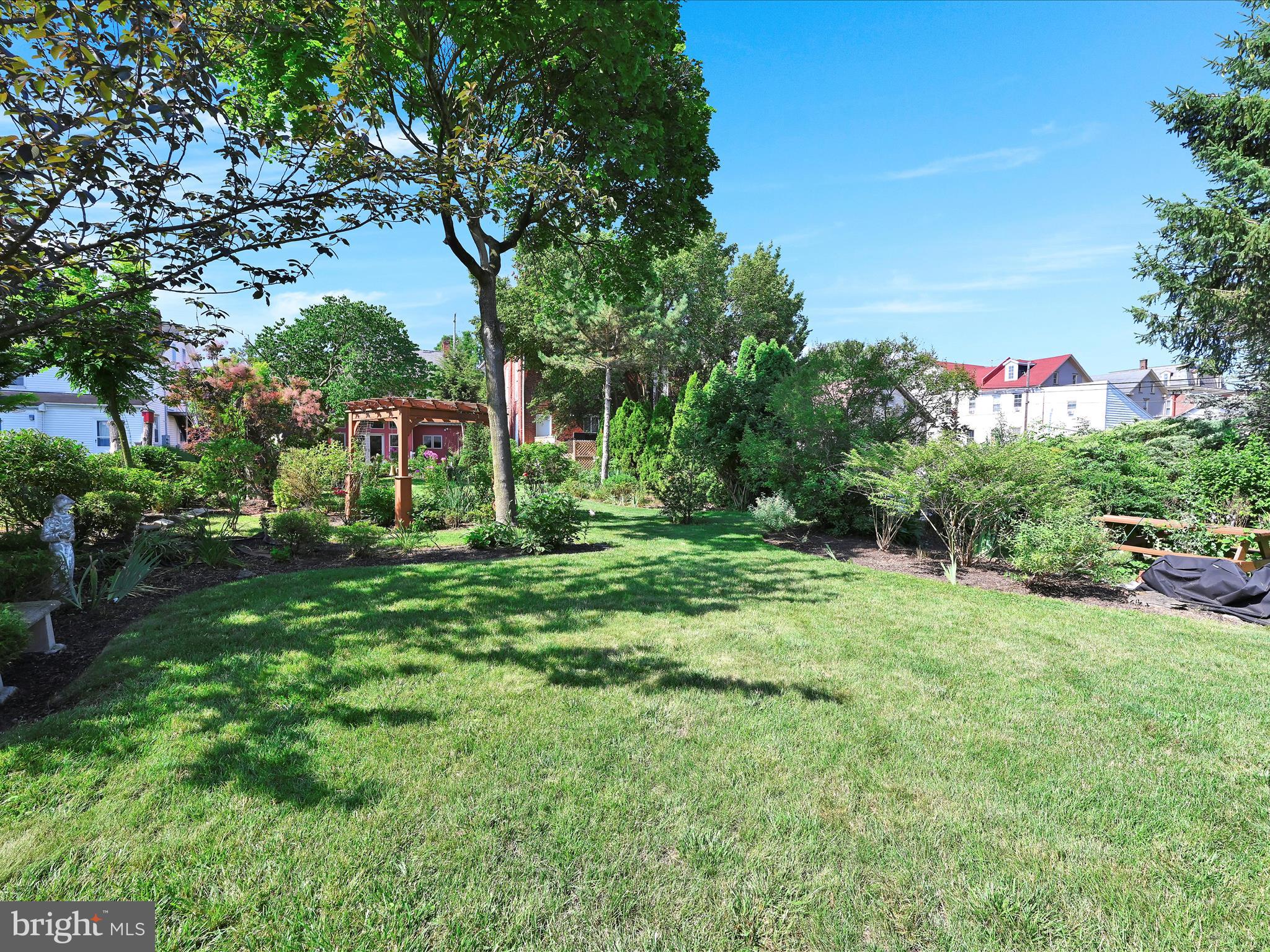 63 West Main Street Lebanon, PA 17042 - Photo 34 of 40 rear