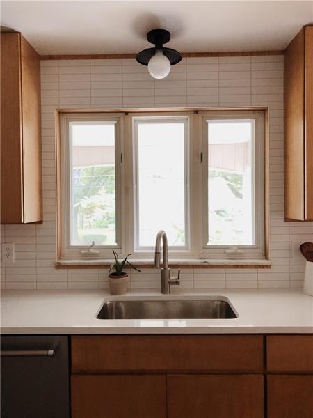 508 Edgewood Road Pittsburgh, PA 15221 - Photo 3 of 23 Gallery Image 3