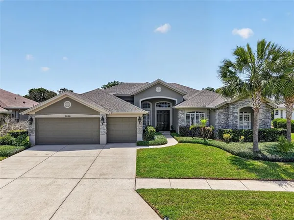 $725,000 | 9096 Laurel Ridge Drive, Mount Dora, FL 32757
