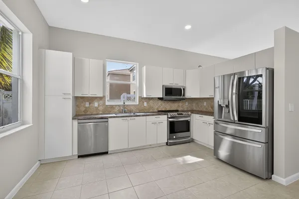 $3,200 | 1475 Running Oak Lane, Royal Palm Beach, FL 33411