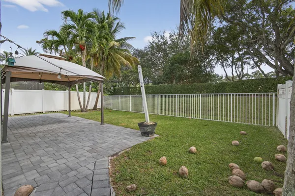 $3,200 | 1475 Running Oak Lane, Royal Palm Beach, FL 33411