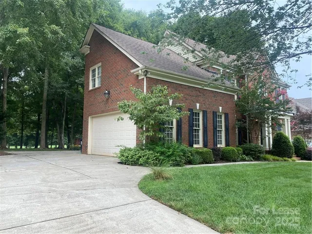 $2,995 | 8730 Devonshire Drive, Huntersville, NC 28078