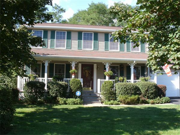 45 Rising Street Feeding Hills, MA 01030 - Photo 1 of 17 Gallery Image 1