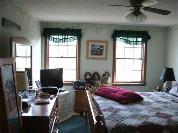 45 Rising Street Feeding Hills, MA 01030 - Photo 8 of 17 Gallery Image 8