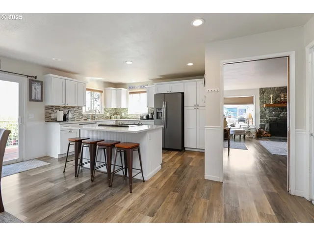 $865,000 | 19 Otter Terrace, Brookings, OR 97415