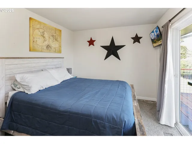 $865,000 | 19 Otter Terrace, Brookings, OR 97415