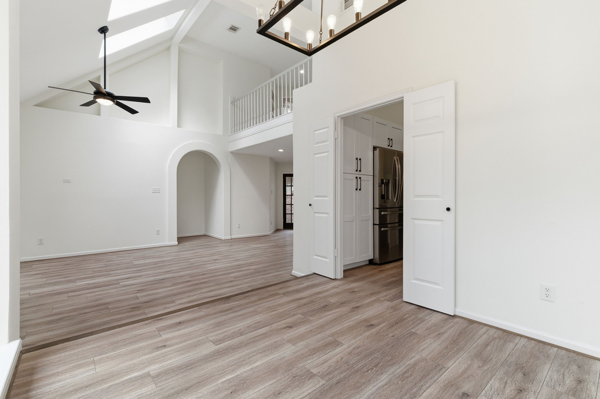 23 Cedar Chase Place Spring, TX 77381 - Photo 11 of 35
