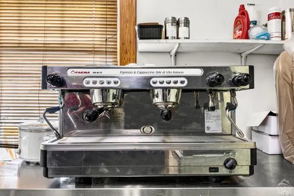 a picture of a bench in the floor