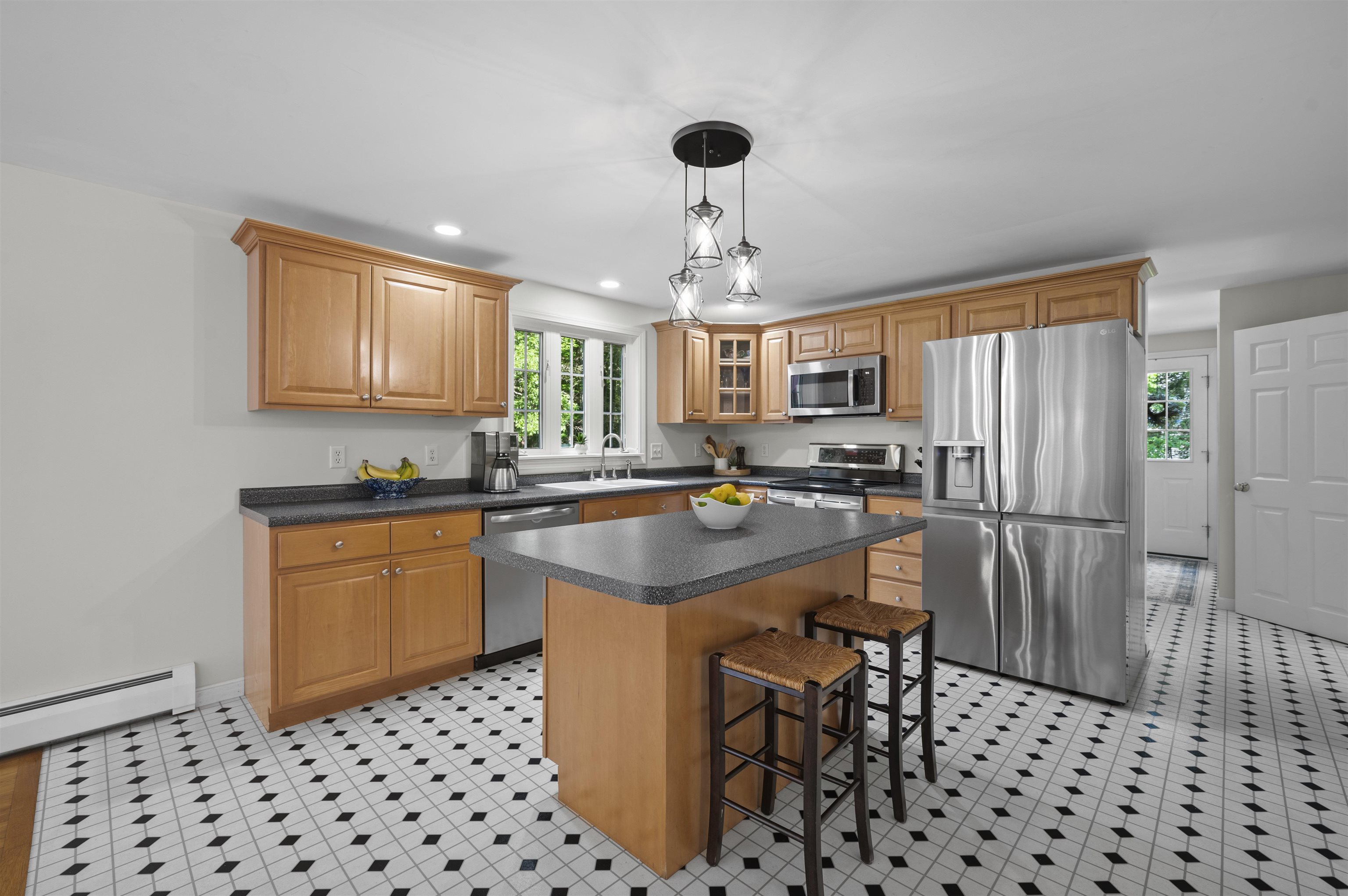 54 Beech Hill Road Exeter, NH 03833 - Photo 6 of 46