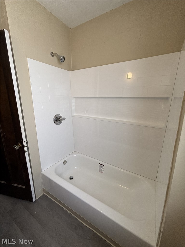 18214 Windward Road Cleveland, OH 44119 - Photo 22 of 26 Gallery Image 22