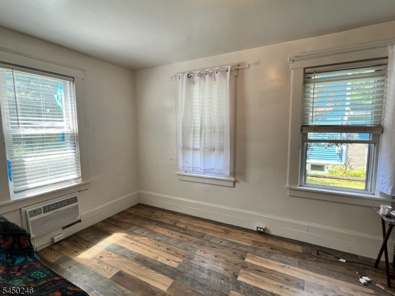 67 Ford Road Denville, NJ 07866 - Photo 9 of 33 Gallery Image 9