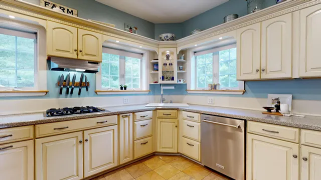 $775,000 | 76 Heritage Lane, Union, ME 04862