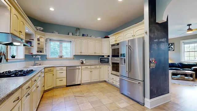 $775,000 | 76 Heritage Lane, Union, ME 04862
