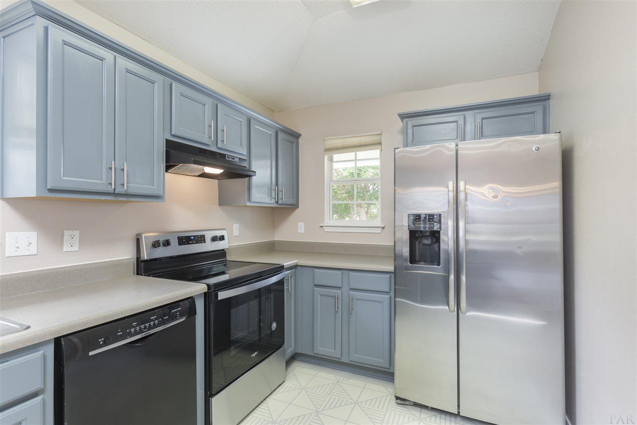 1272 Brownfield Road Pensacola, FL 32526 - Photo 8 of 31