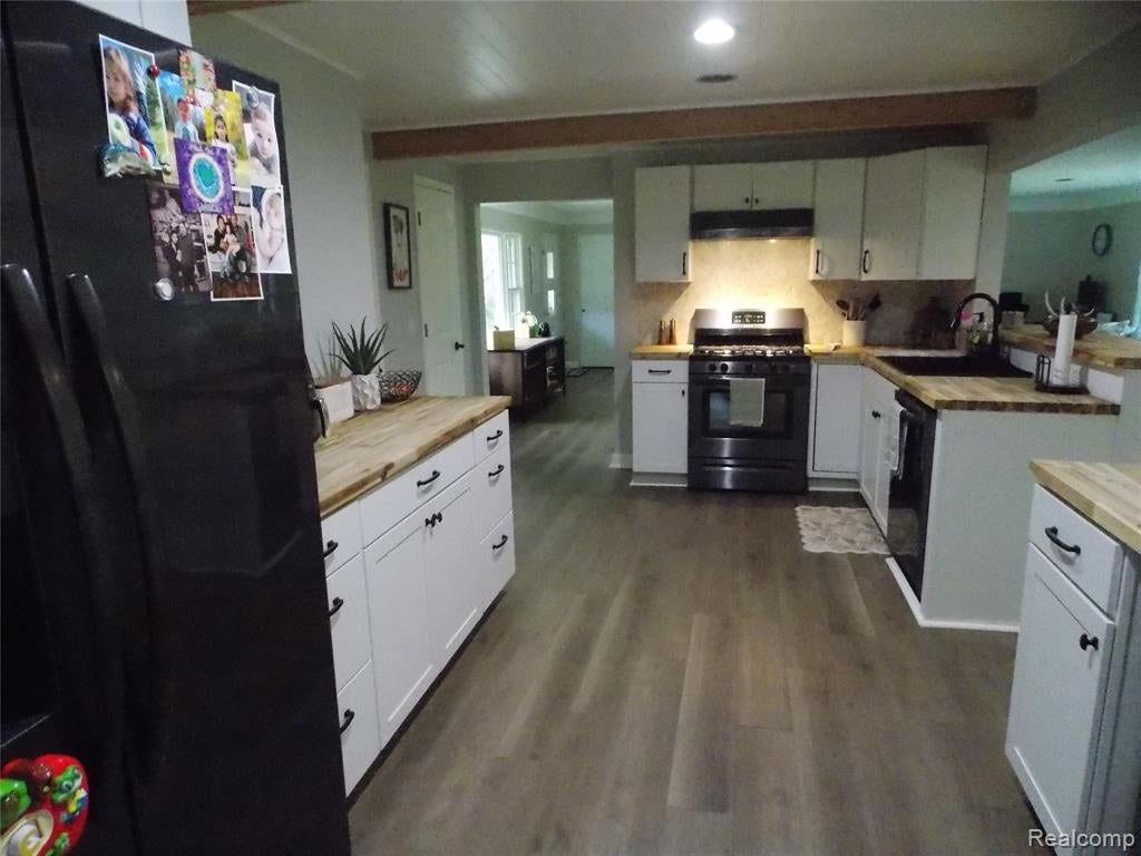 3340 North Lapeer Road Lapeer, MI 48446 - Photo 19 of 31 Gallery Image 19