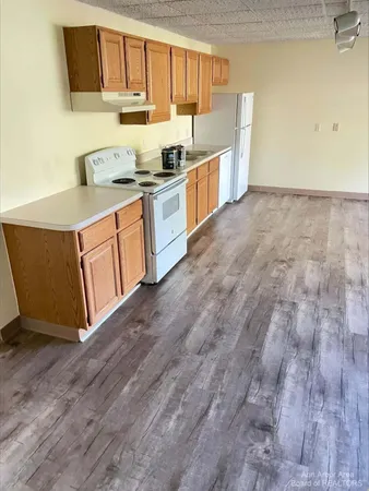 $1,700 | 116 West McKay Street, Unit 1, Saline, MI 48176