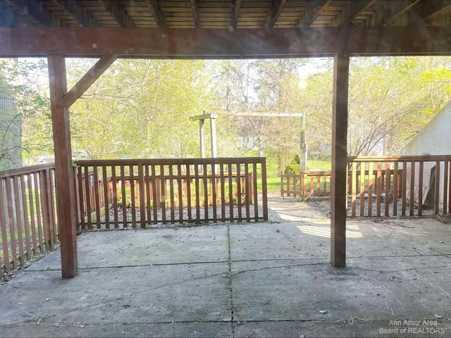 $1,700 | 116 West McKay Street, Unit 1, Saline, MI 48176