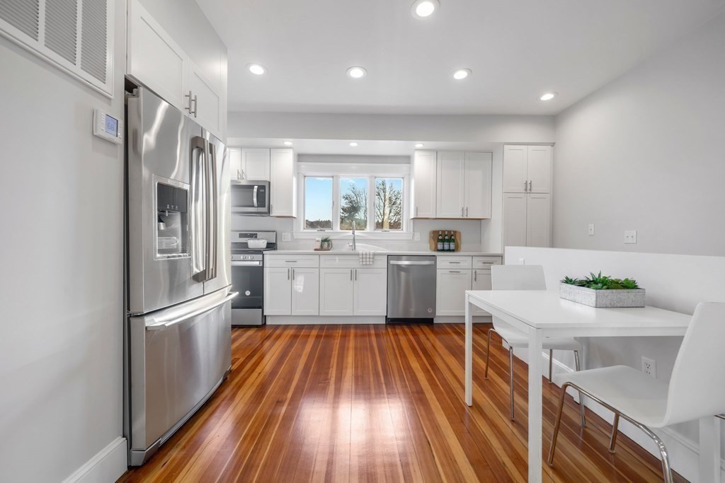 12 Newland Road Arlington, MA 02474 - Photo 8 of 34 Gallery Image 8