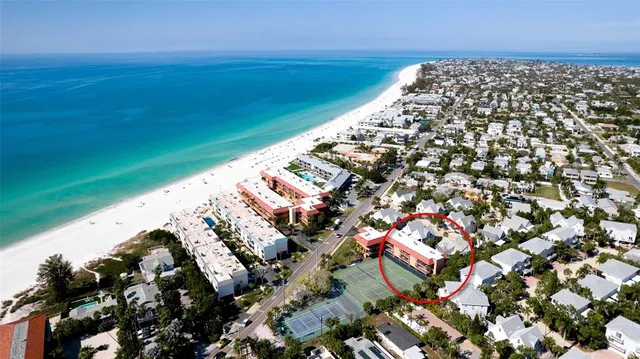 $750,000 | 6005 Gulf Drive, Unit 219, Holmes Beach, FL 34217