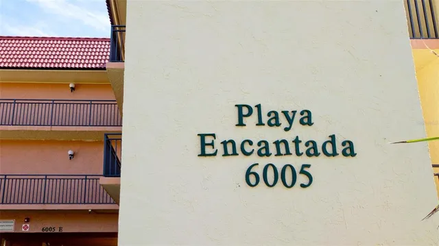 $750,000 | 6005 Gulf Drive, Unit 219, Holmes Beach, FL 34217