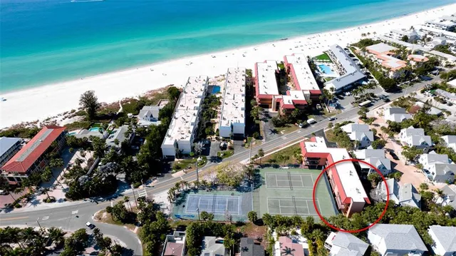 $750,000 | 6005 Gulf Drive, Unit 219, Holmes Beach, FL 34217