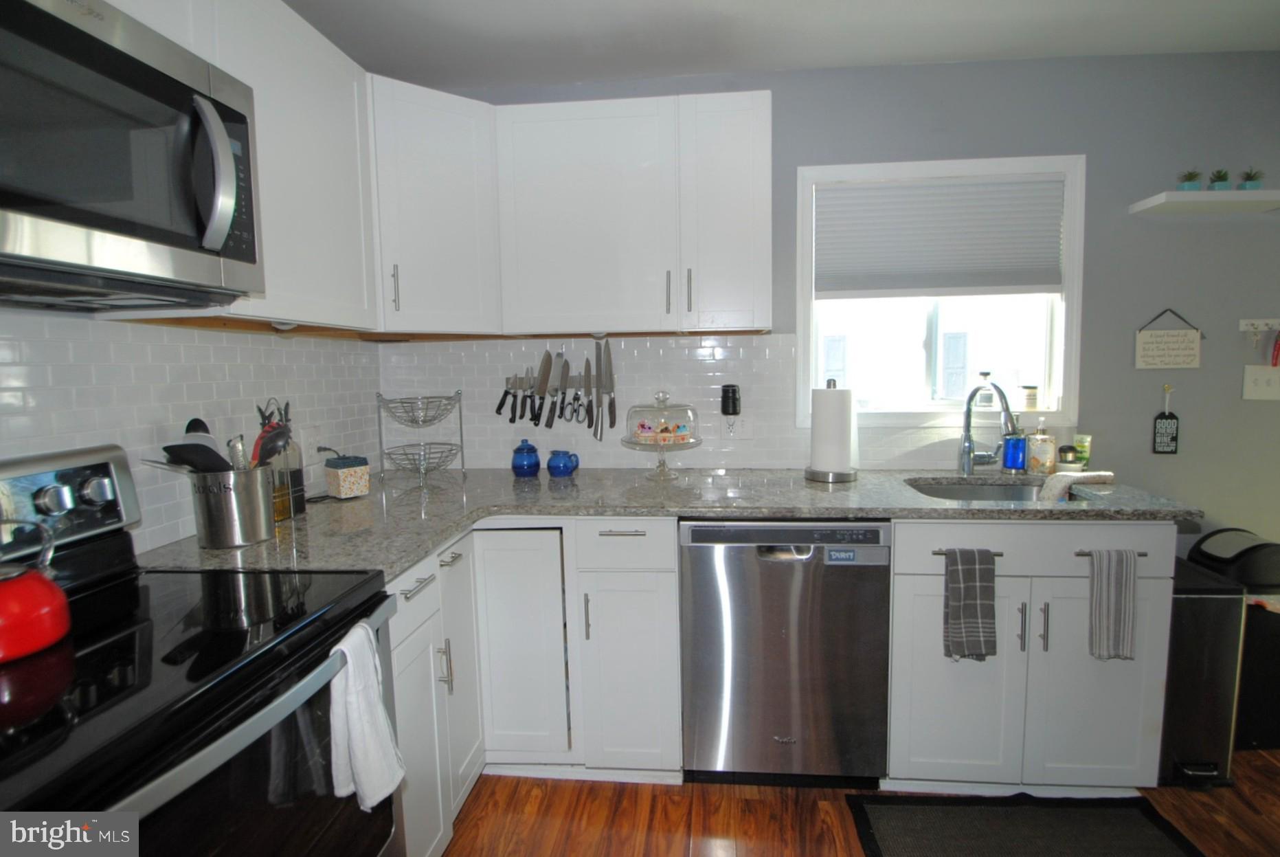 400 West Holly Oak Road Wilmington, DE 19809 - Photo 20 of 60 Kichen