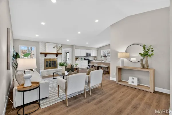 $550,000 | 847 Palm Bay Drive, Ellisville, MO 63021