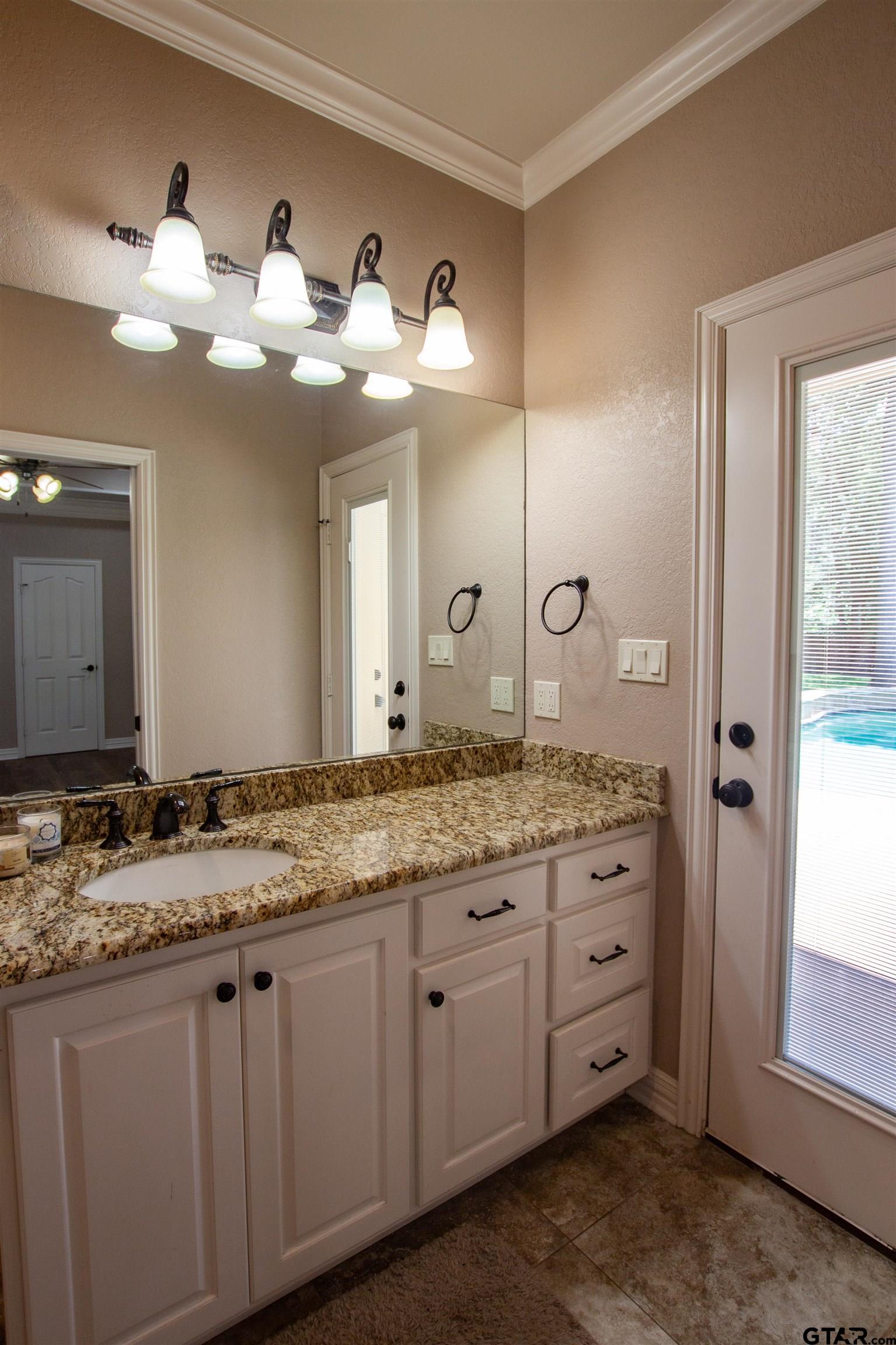 6518 Rochester Way Tyler, TX 75703 - Photo 26 of 49 Gallery Image 26