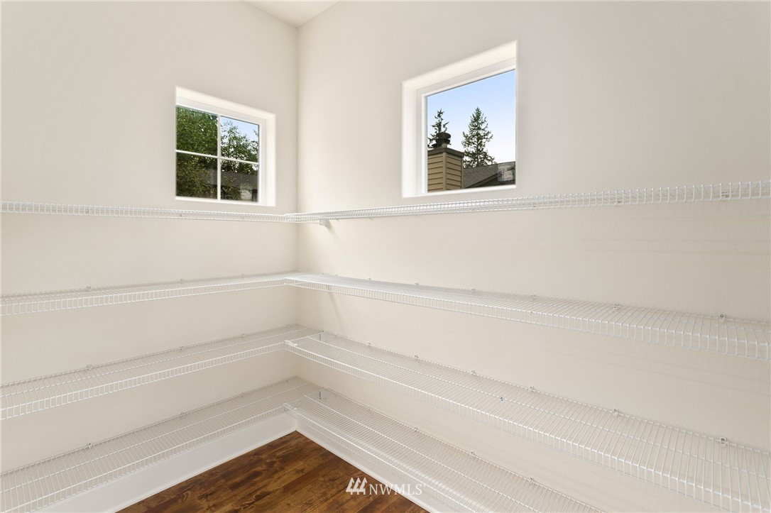 4720 Northeast 13th Place Renton, WA 98059 - Photo 19 of 34 Gallery Image 19