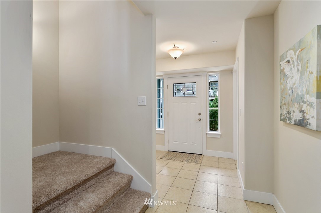 4720 Northeast 13th Place Renton, WA 98059 - Photo 6 of 34 Gallery Image 6